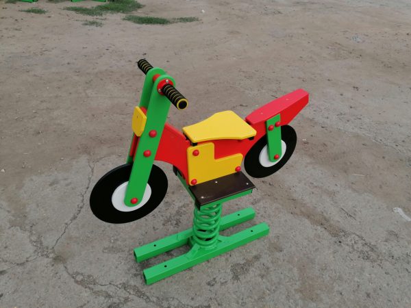 3212737826_w640_h640_3212737826