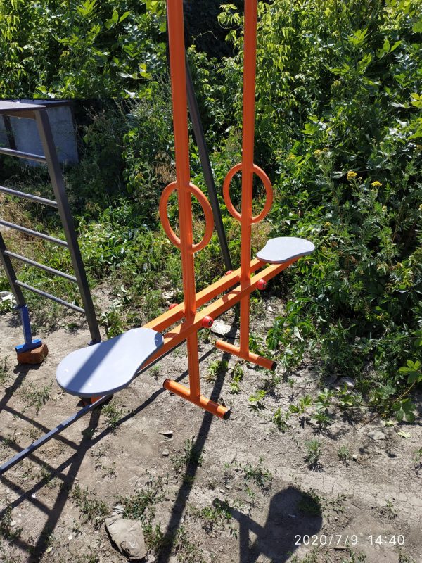 2502246368_w640_h640_2502246368